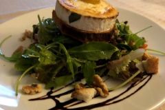 Speisen im Restaurant Alt Buir